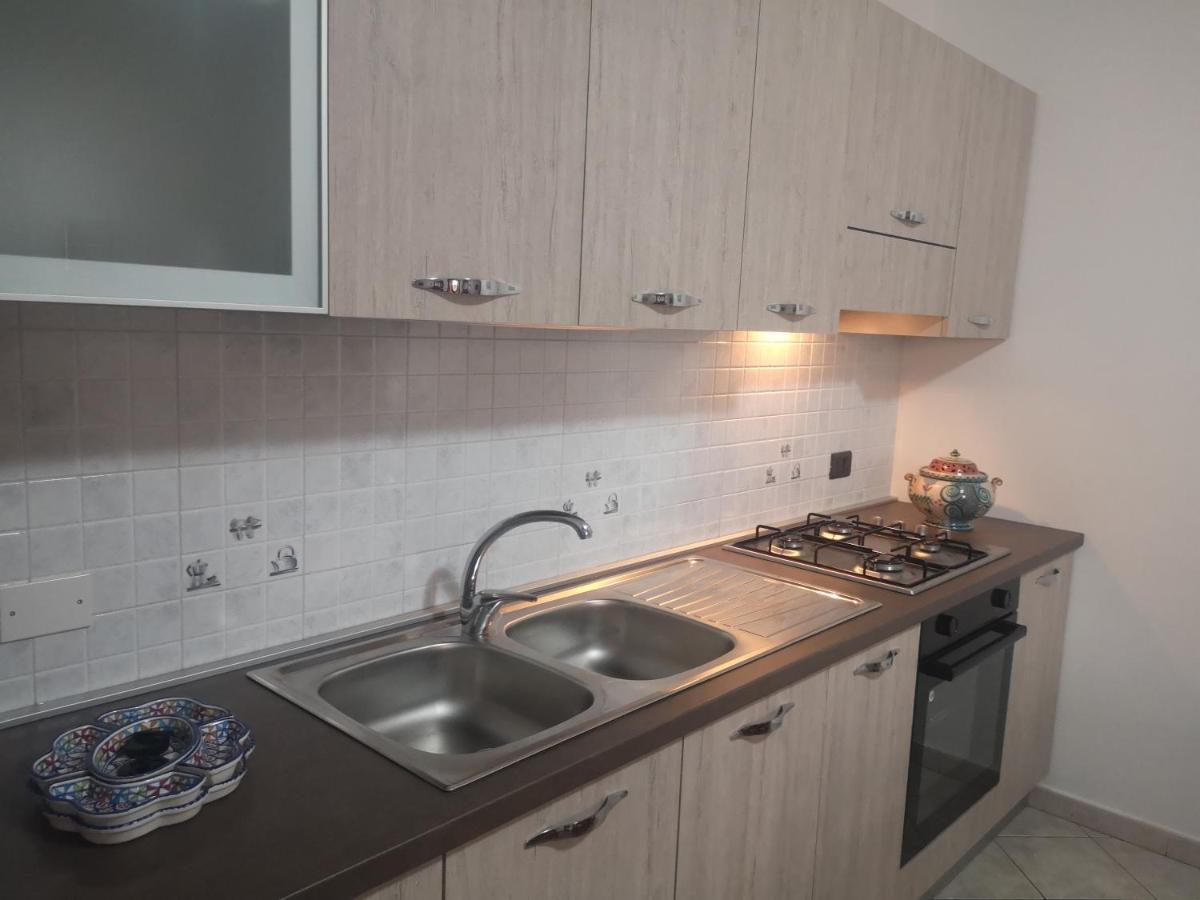 Casa Vacanza Da Samuele 산비토로카포 외부 사진